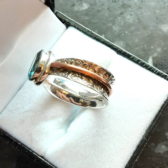 925 Stamped Sterling & Aquamarine Ring - Picture 7 of 9